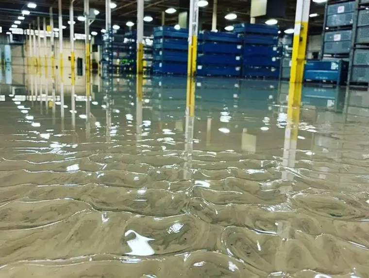 Commercial water damage restoration in an Elkridge, MD business